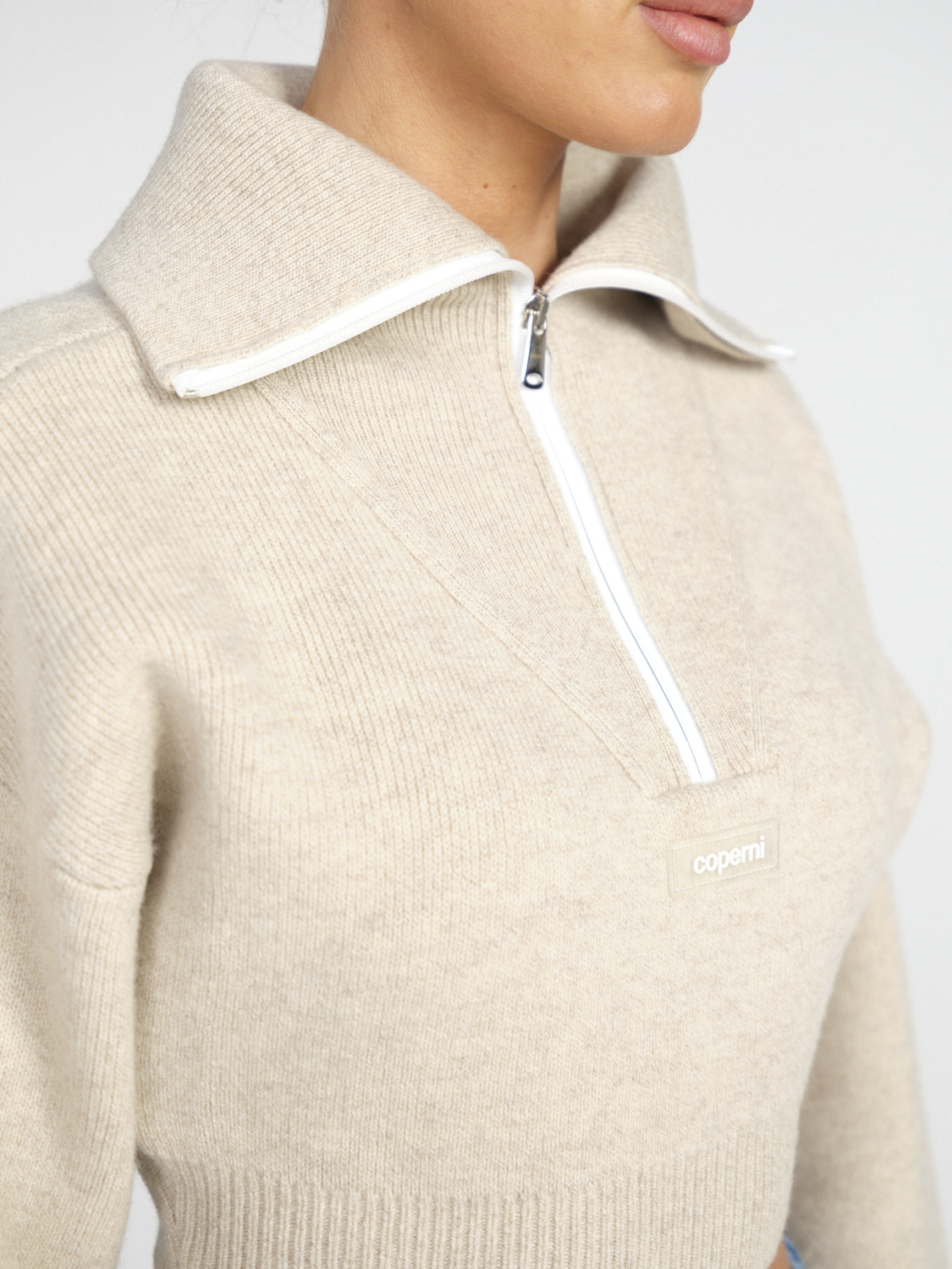 Coperni Half-Zip Sweater – Cropped Pullover aus Schurwolle  beige S