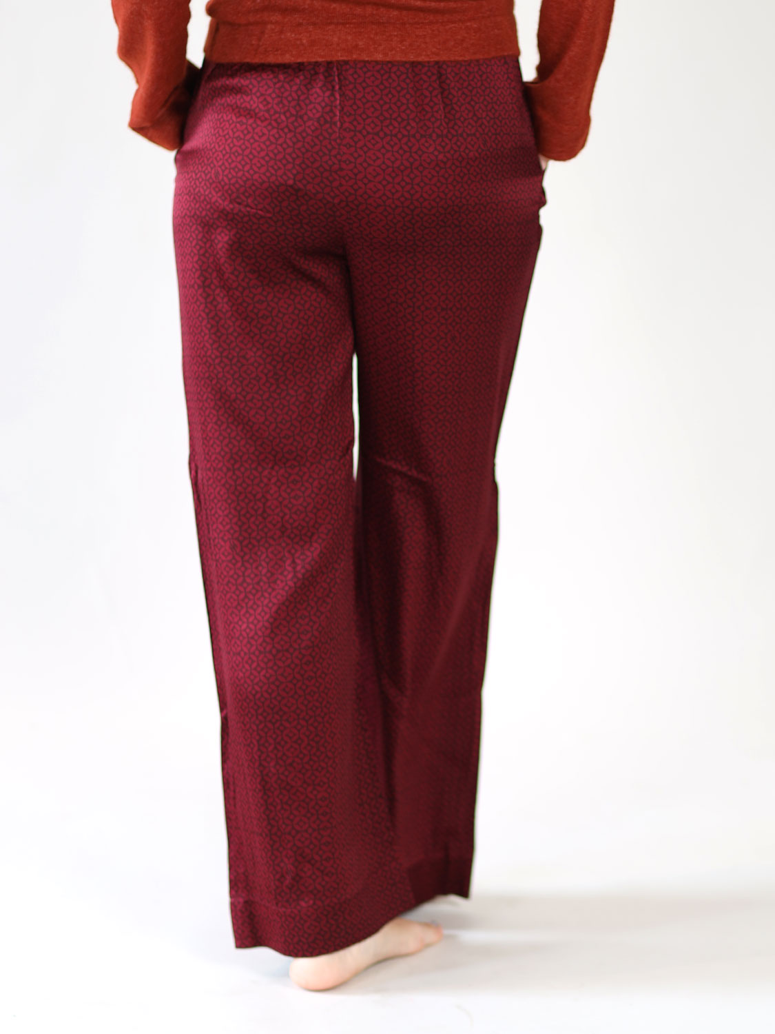 friendly hunting Weite Hose aus Seide  bordeaux XS