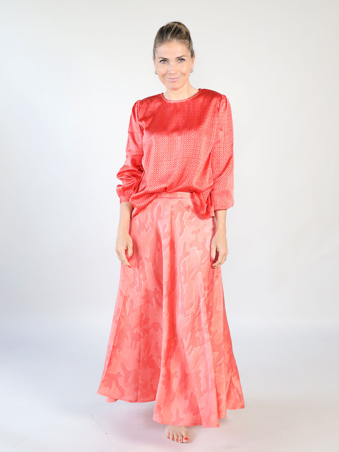 friendly hunting Silk midi skirt orange S