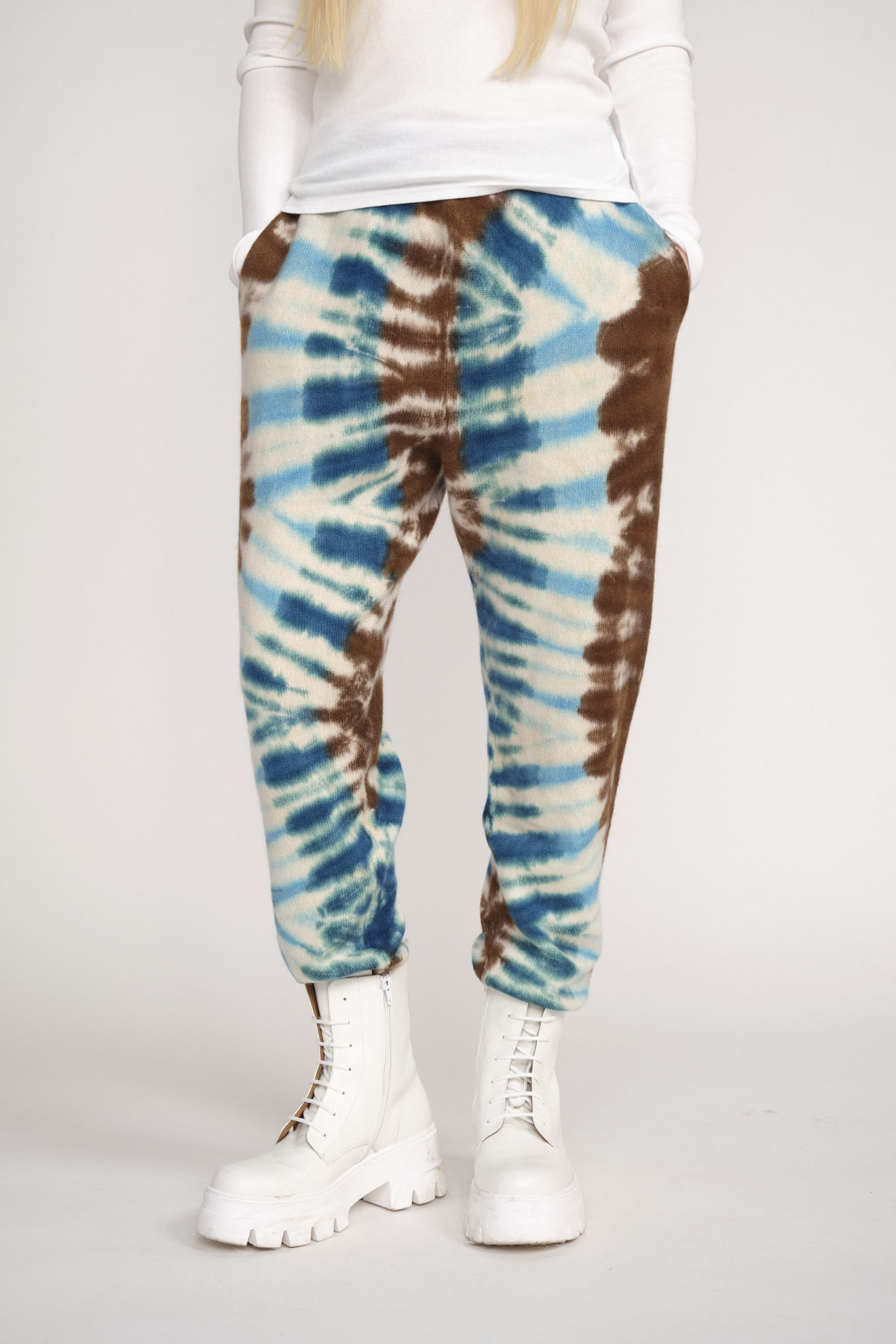 The Elder Statesman zig jogger - jogging style pants in cashmere multi M