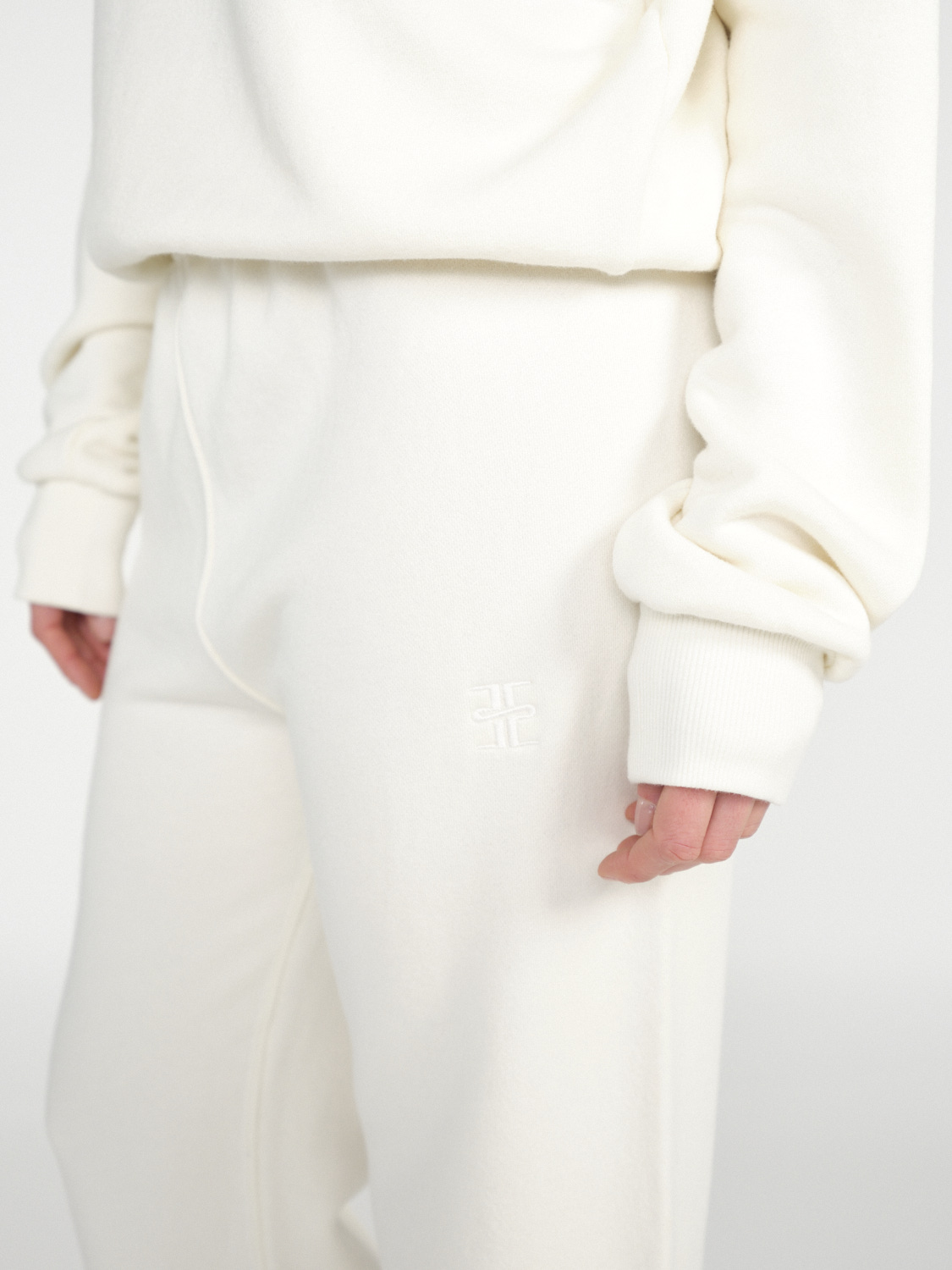 Eterne Straight-leg sweatpants made of cotton  creme S