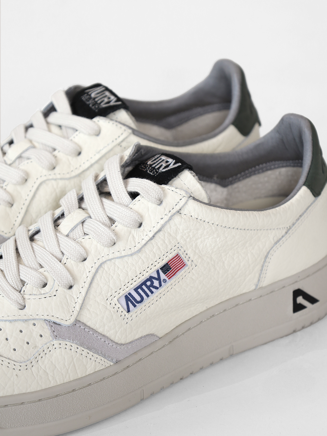 Autry Medalist Low – Leder Sneaker weiß 43 Autry Medalist Low – Leder Sneaker weiß 43