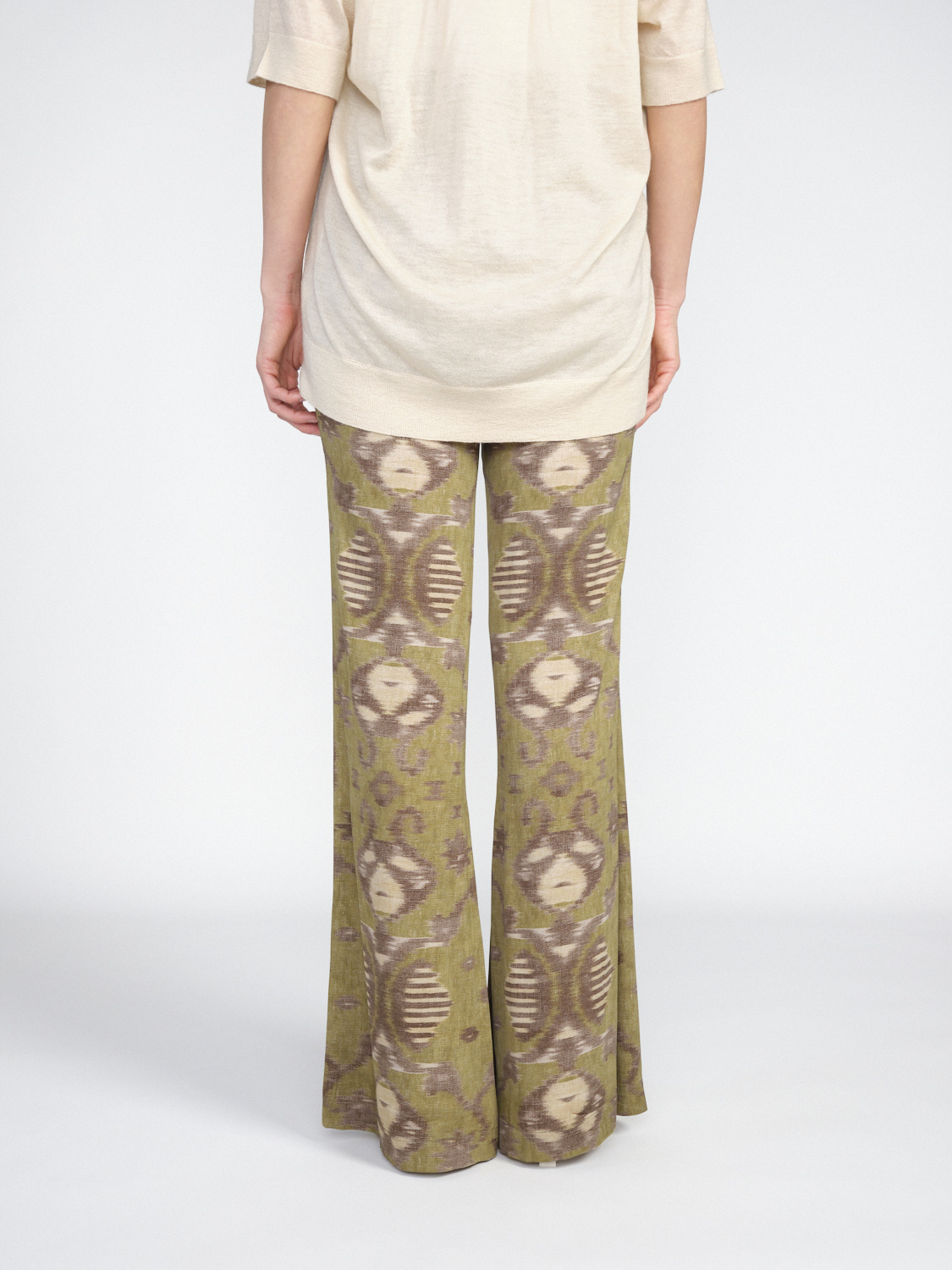 Bazar Deluxe Stretchy flared pants with patterns  khaki 34