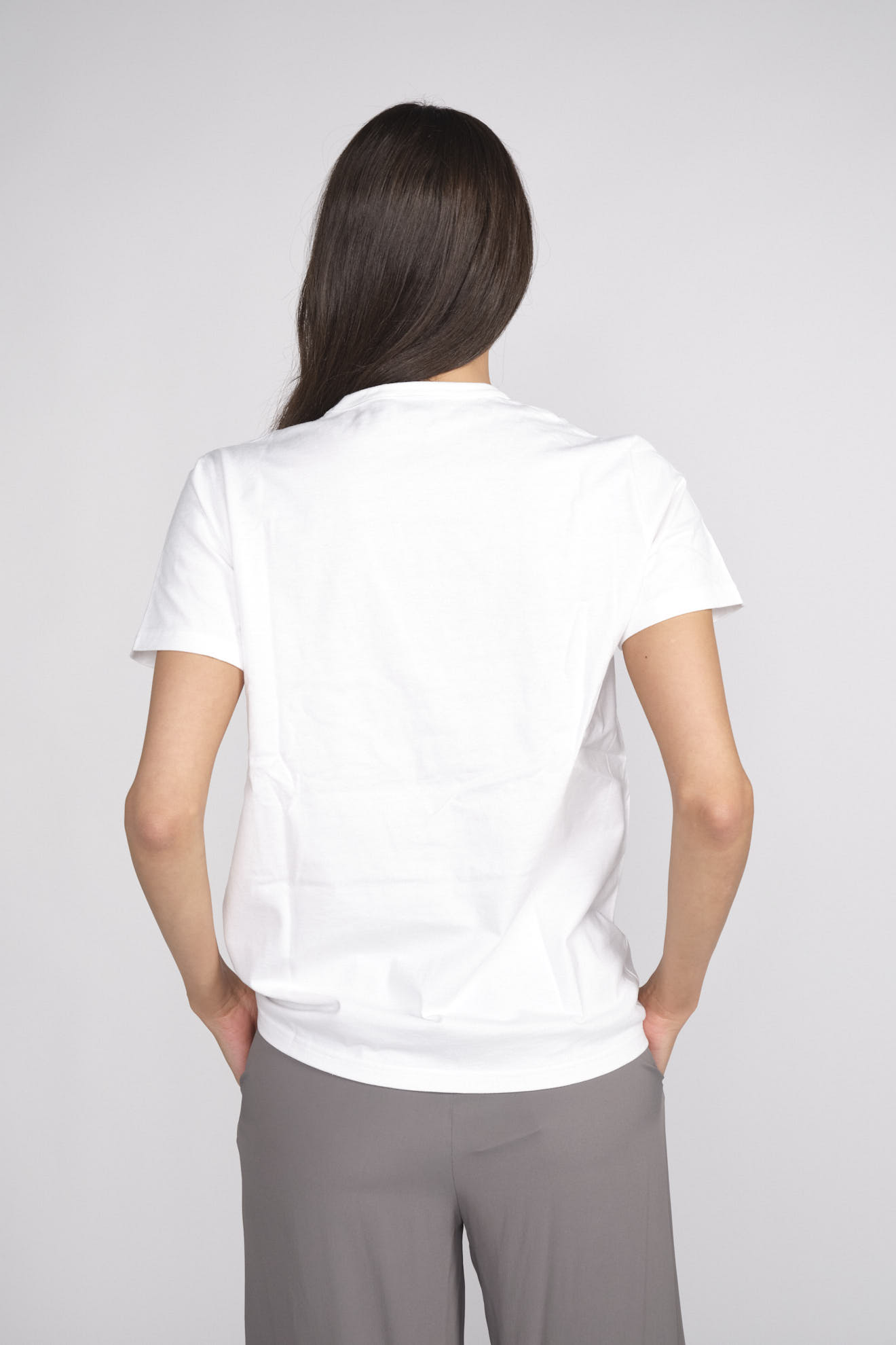 Barrie Cotton T-Shirt with logo cashmere patch - T-shirt avec patch logo en cachemire taupe M