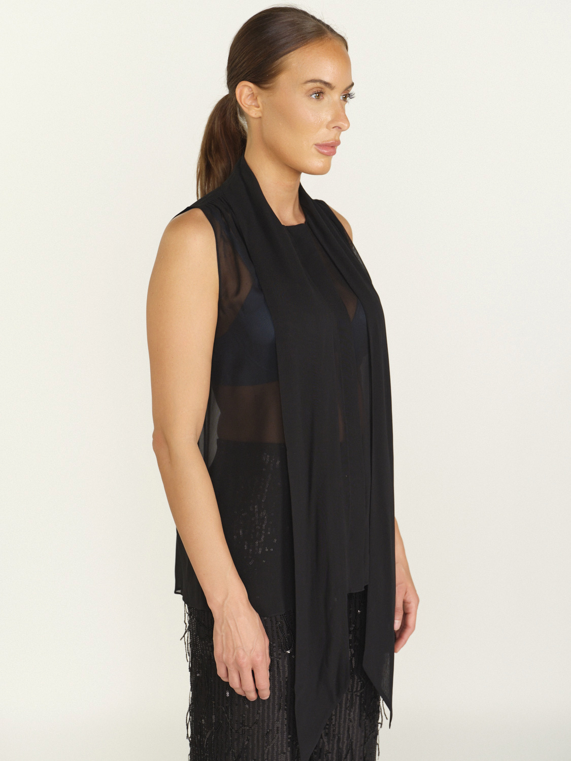 Frame Sleeveless Bow Blouse – Transparente Schluppenbluse aus Seide   schwarz XS