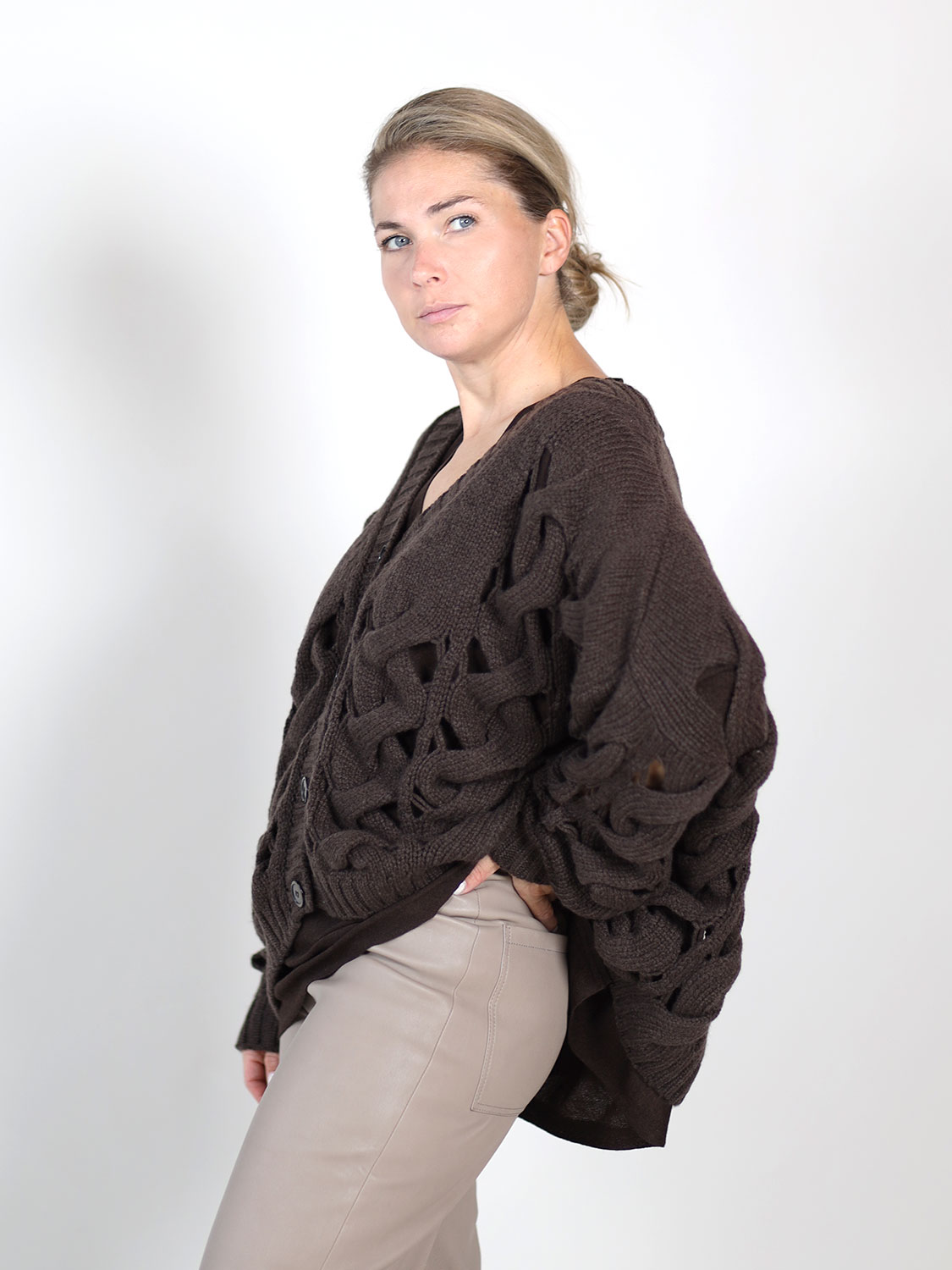 Ely Ely Alanis – Chunky knit cardigan brown 34