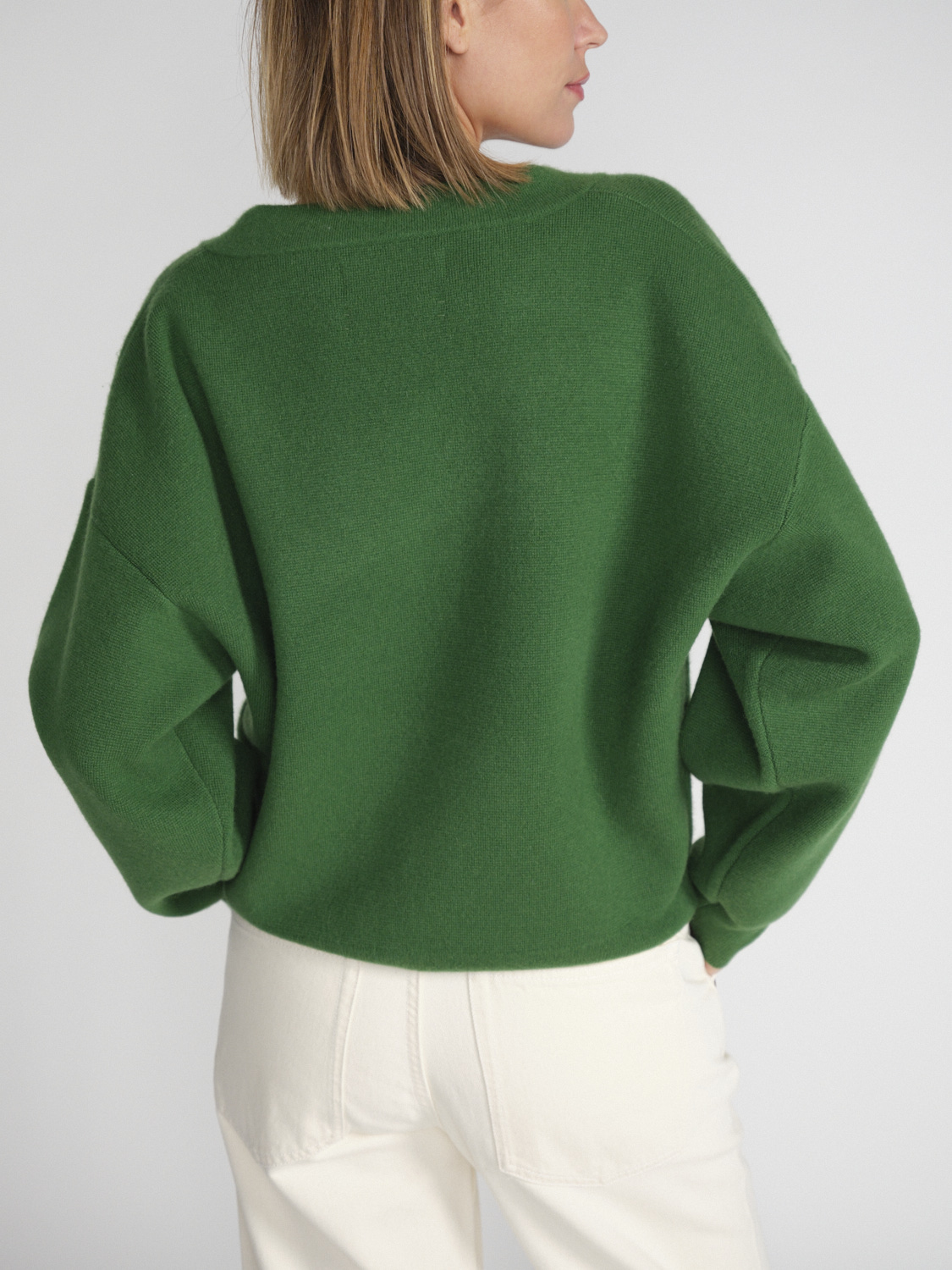 Extreme Cashmere N° 316 Lana - V-neck cashmere sweater  green One Size